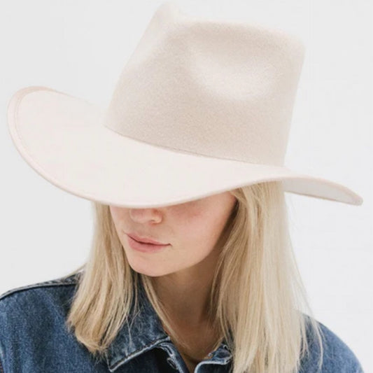 Gigi Pip - June Teardrop Rancher : Cream M/L